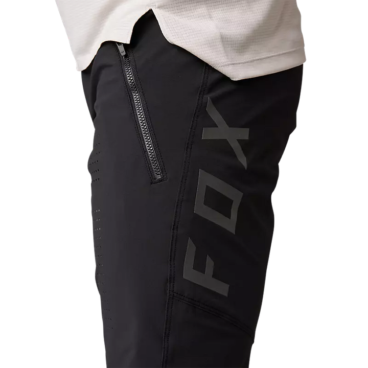 מכנס רכיבה ארוך FOX FlexAir Blk