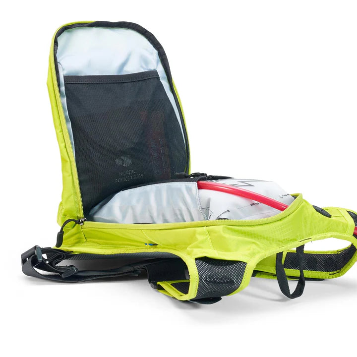 תיק מים USWE Outlander Moto 9 Crazy Yellow V25