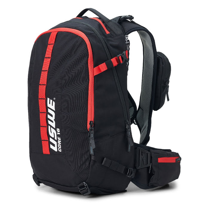 USWE CORE 16 DAYPACK שחור