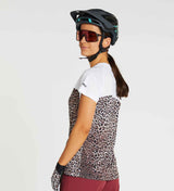 חולצת רכיבה קצרה נשים Leopard